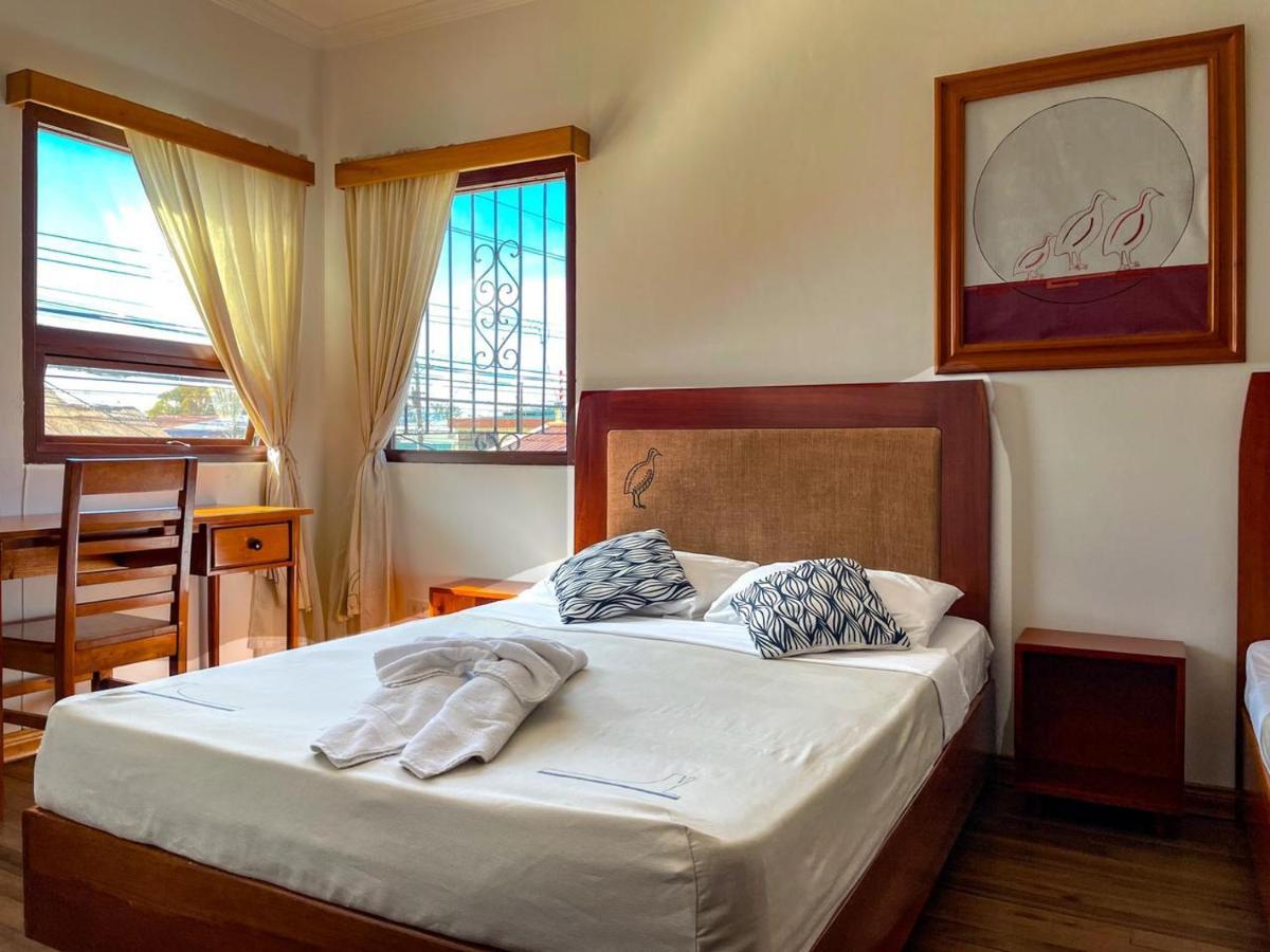 Luz De Luna Hotel Barrio Escalante サンホセ エクステリア 写真