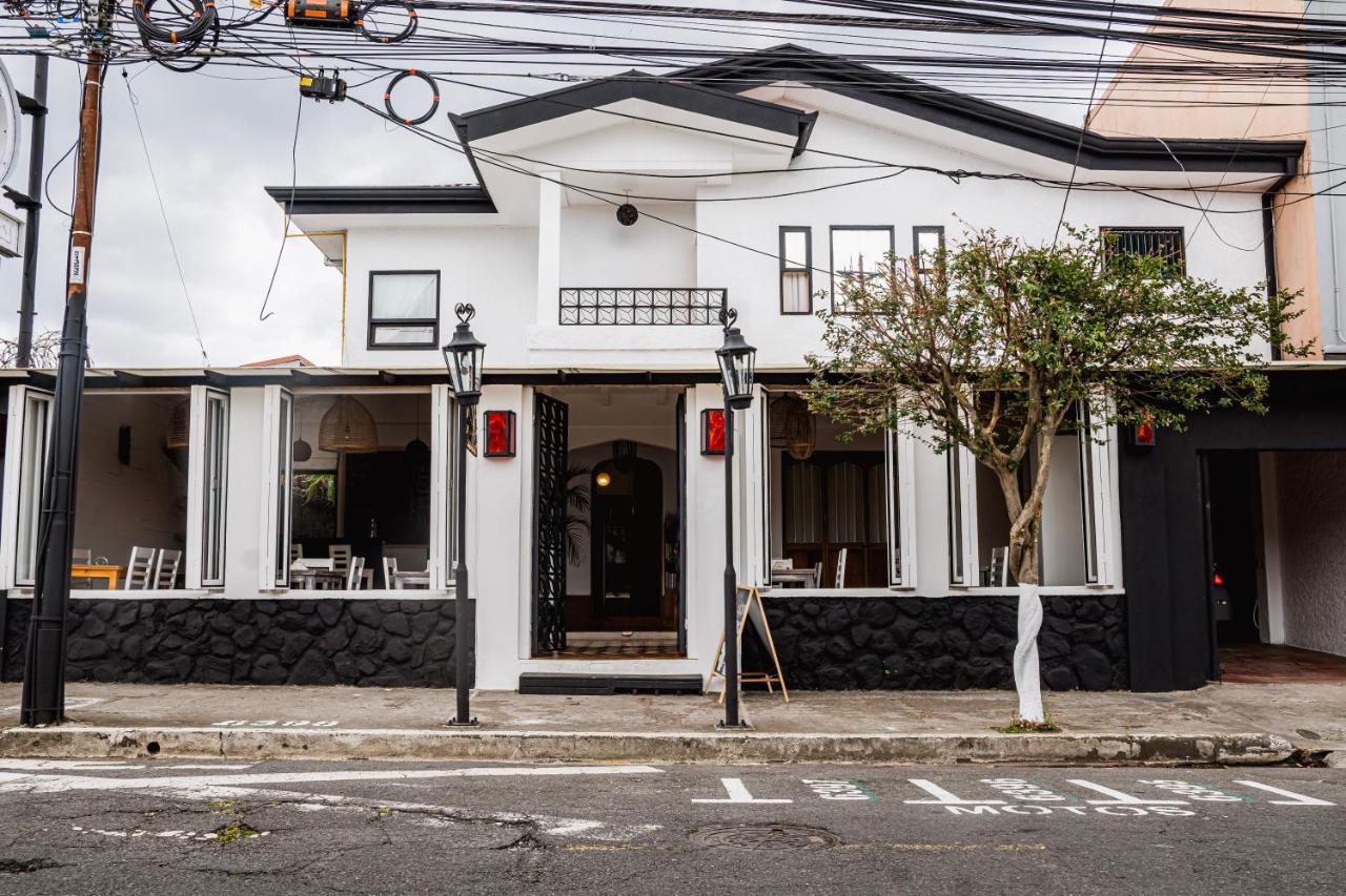 Luz De Luna Hotel Barrio Escalante サンホセ エクステリア 写真