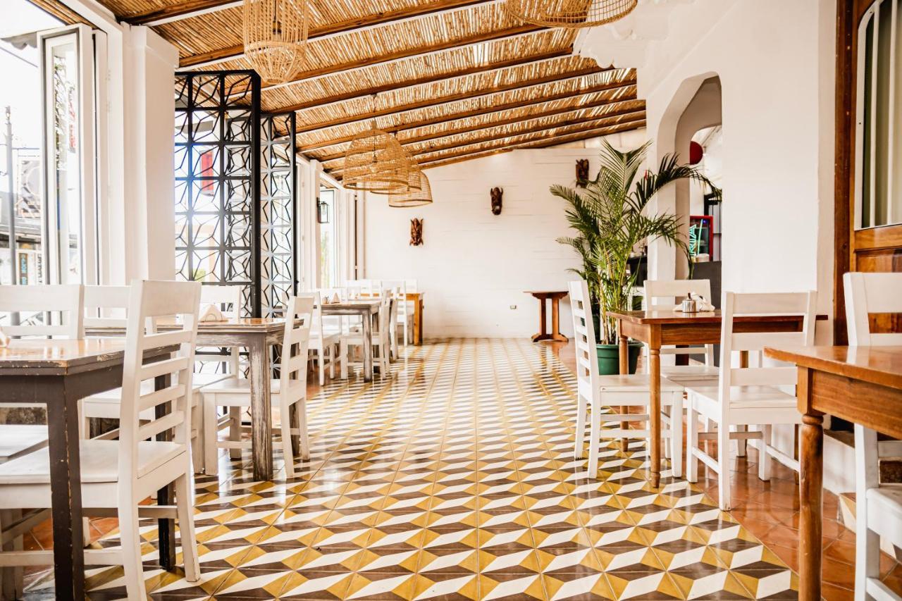 Luz De Luna Hotel Barrio Escalante サンホセ エクステリア 写真