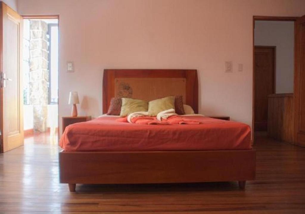Luz De Luna Hotel Barrio Escalante サンホセ エクステリア 写真